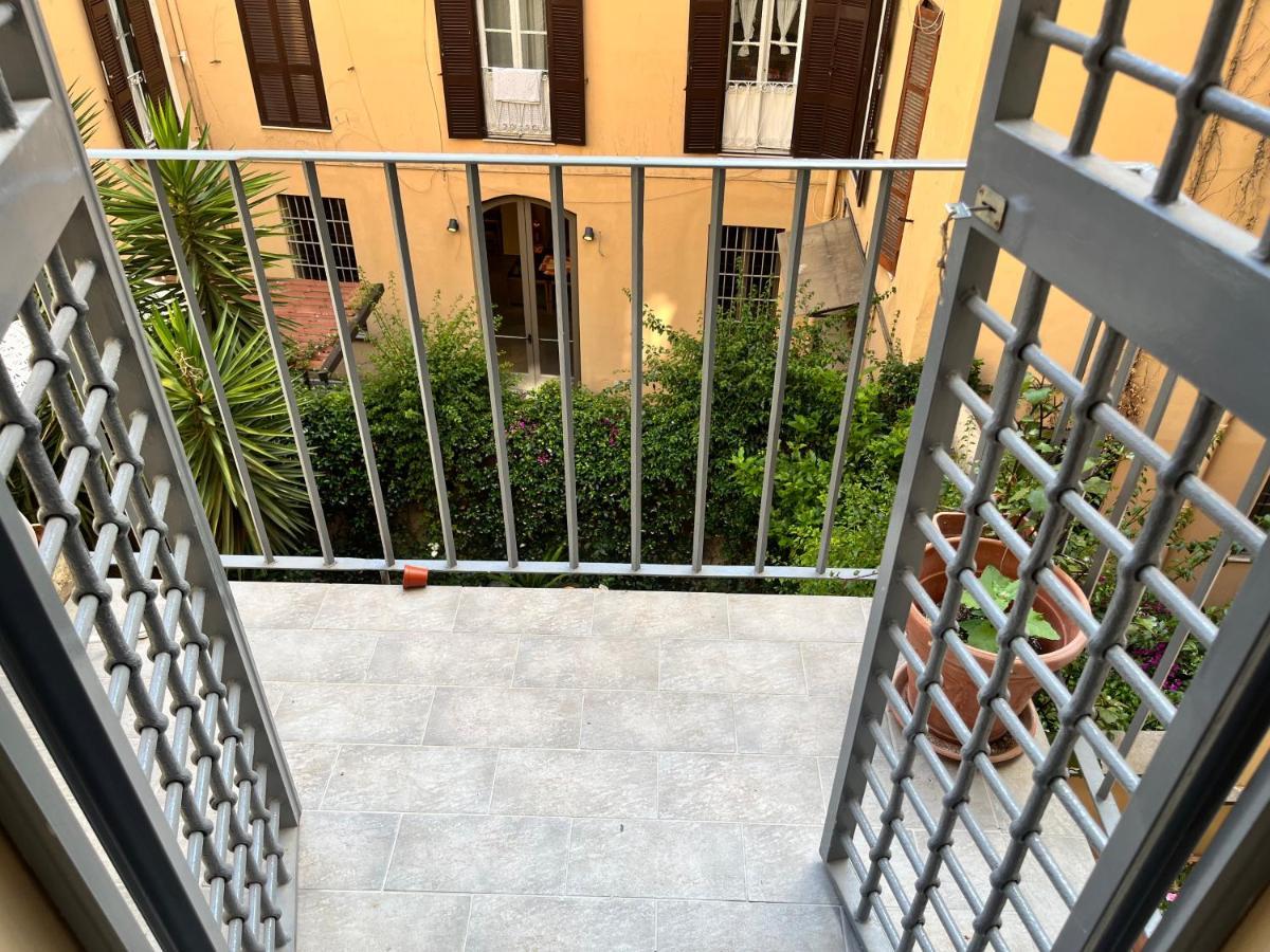 Ferienwohnung Love Nest In The Heart Of Rom Exterior foto