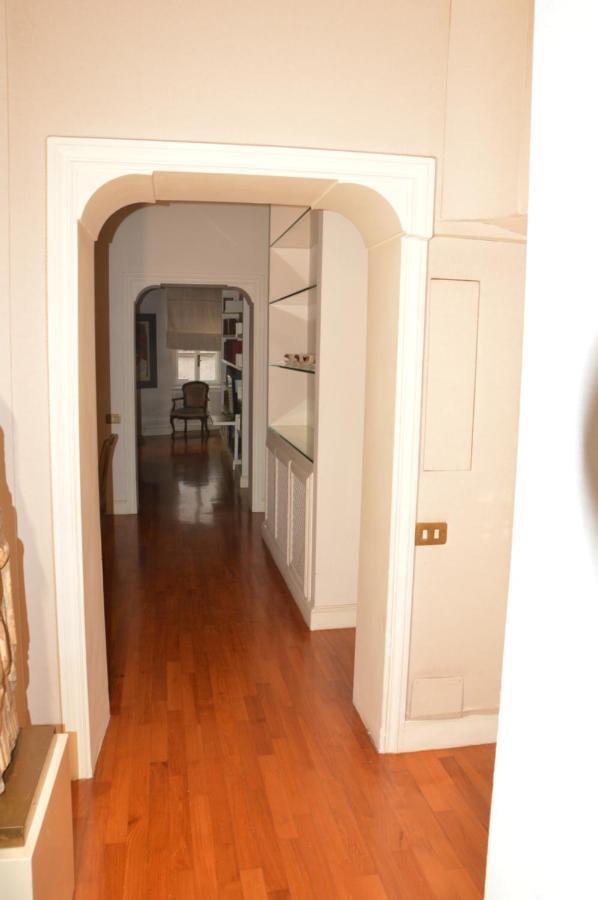 Ferienwohnung Love Nest In The Heart Of Rom Exterior foto
